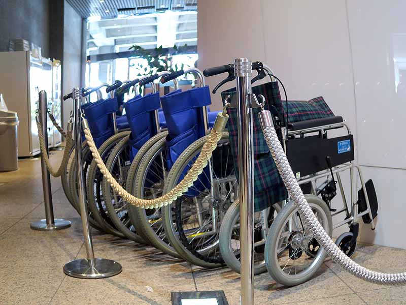 レンタル用車いす